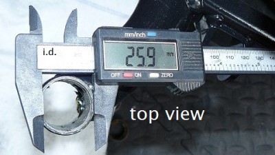 fork stem bearings 002.JPG