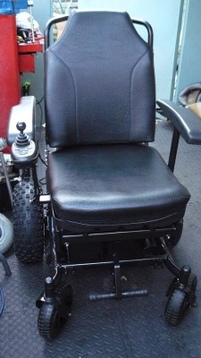 chair new tyres 093.JPG