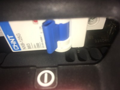 power switch on back of f5.jpg