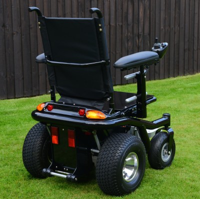 BM3-lithium-15mph-powerchair-7.jpg