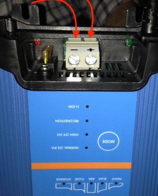 IMG_4714 victron connectors.JPG