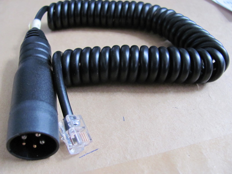 genuine 5 pin plug.JPG