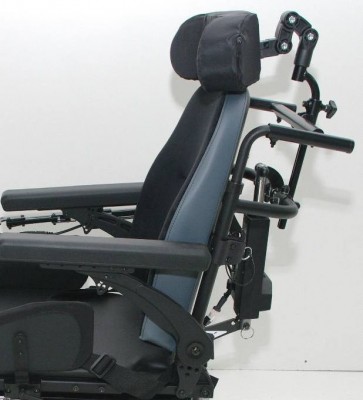 Fauteuil-roulant-électriqueQuickie-Salsa-M_01233.jpg