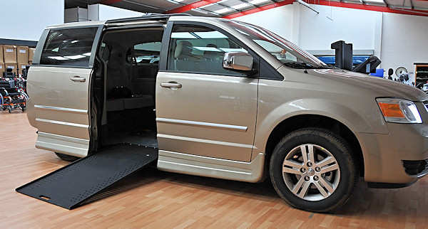 Lowered floor minivan 2009