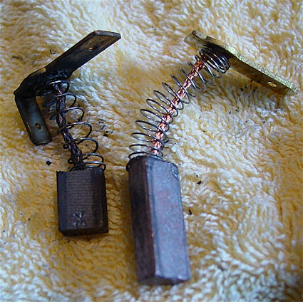 Motor brush - powerchair